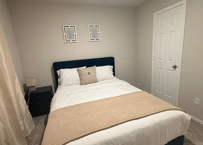 Modern 3br Smart Near Cavazos *