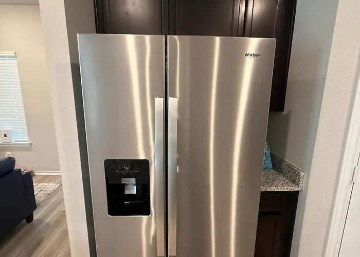 Modern 3br Smart Near Cavazos Holiday home Killeen