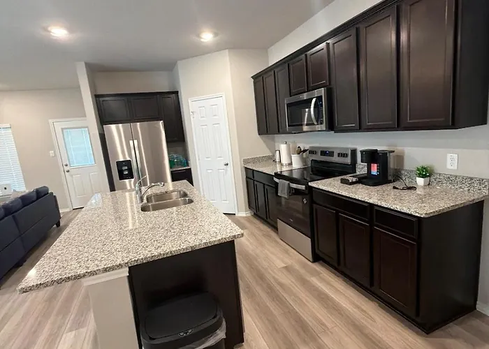 Modern 3br Smart Near Cavazos Killeen